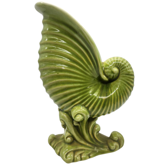 Nautilus Shell Vase Vintage Royal Haeger Green Tropical Decor Lg - Picture 1 of 8